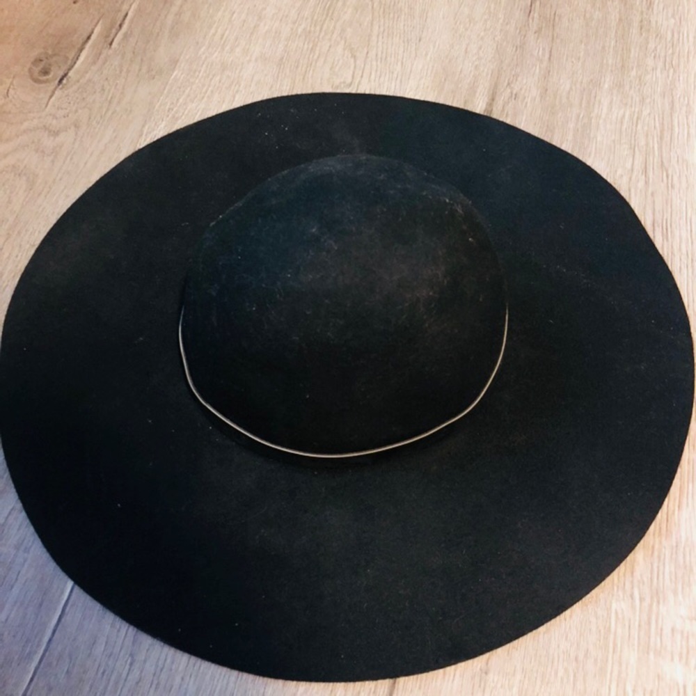 H&M Black Felt Floppy Hat